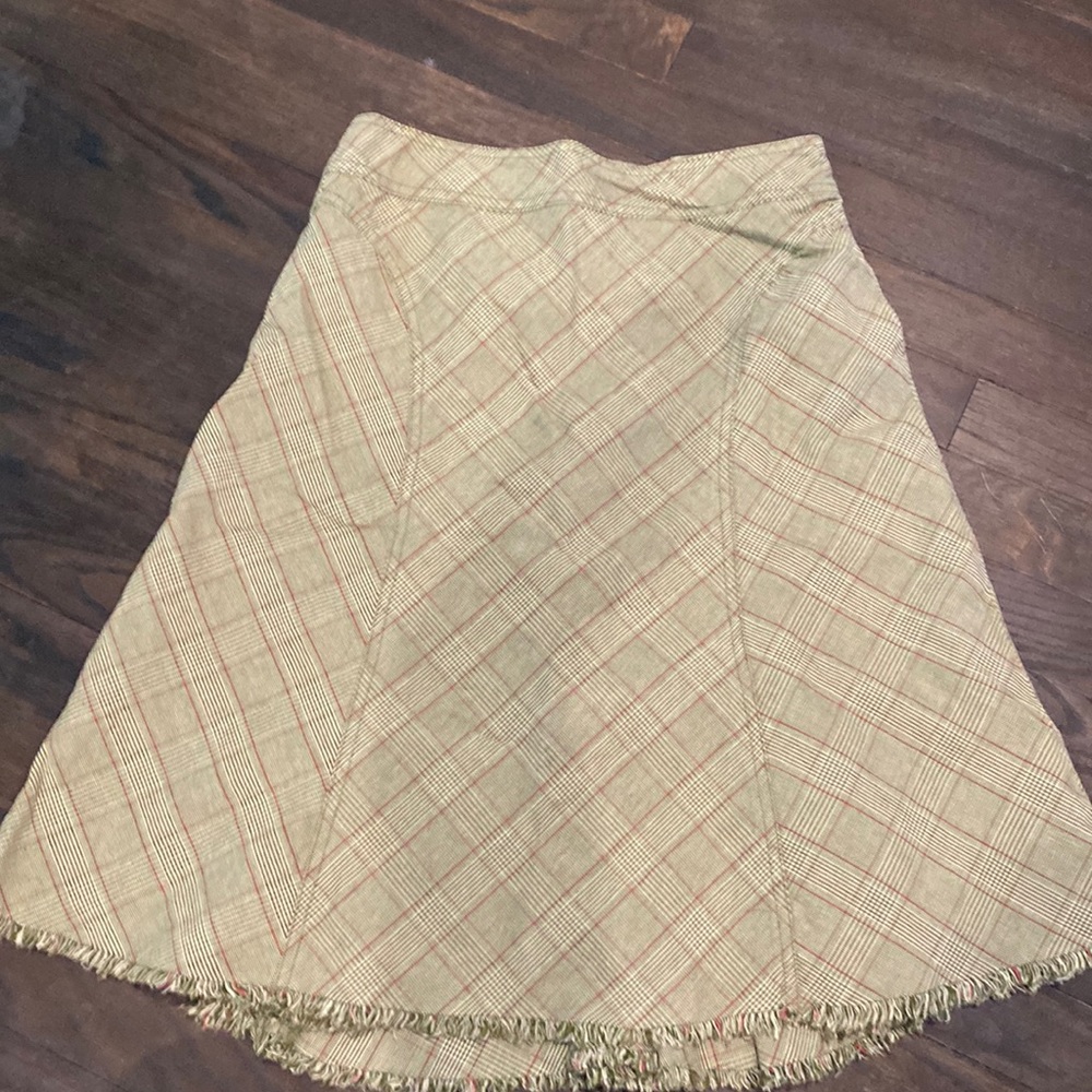Super cute lined skirt!